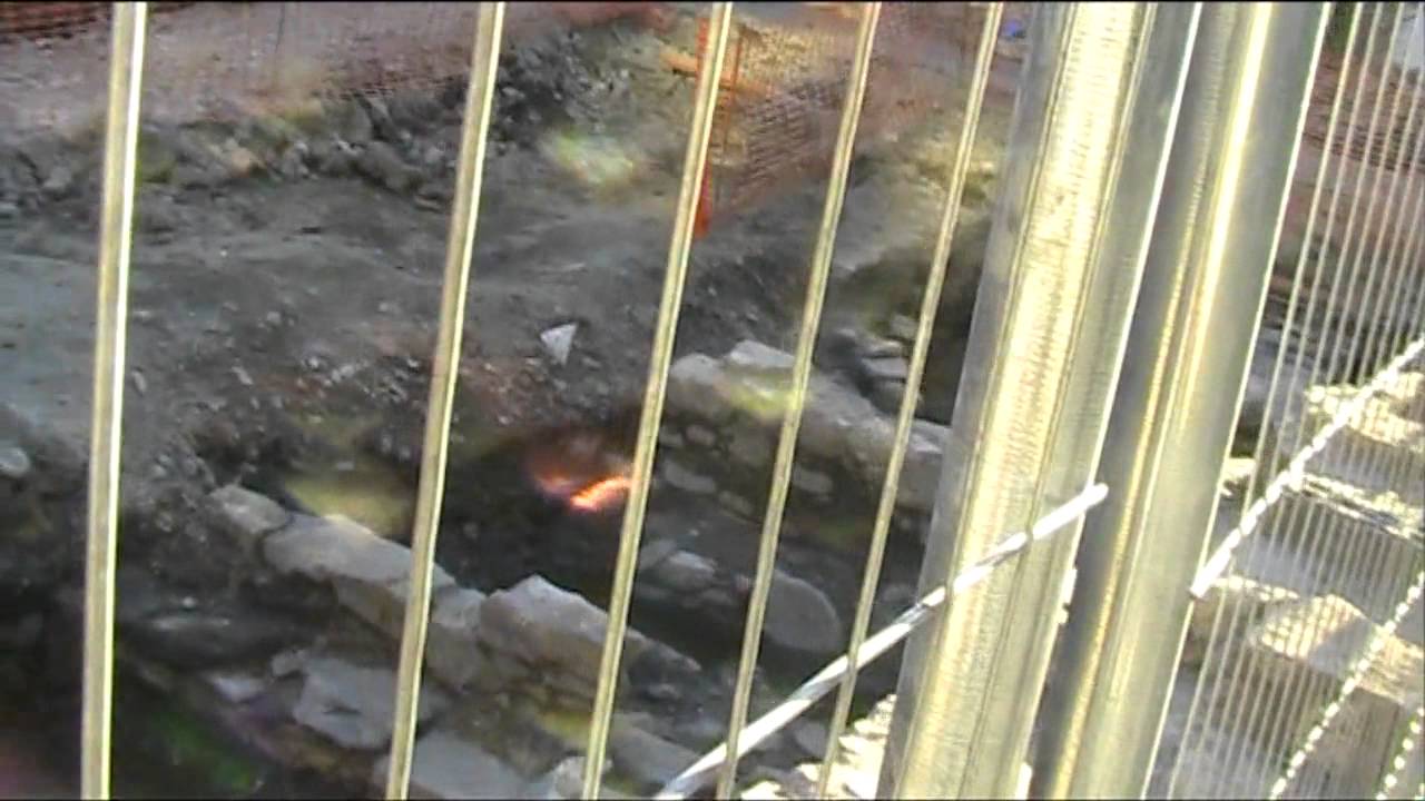 Cowgate dig - Edinburgh 2012