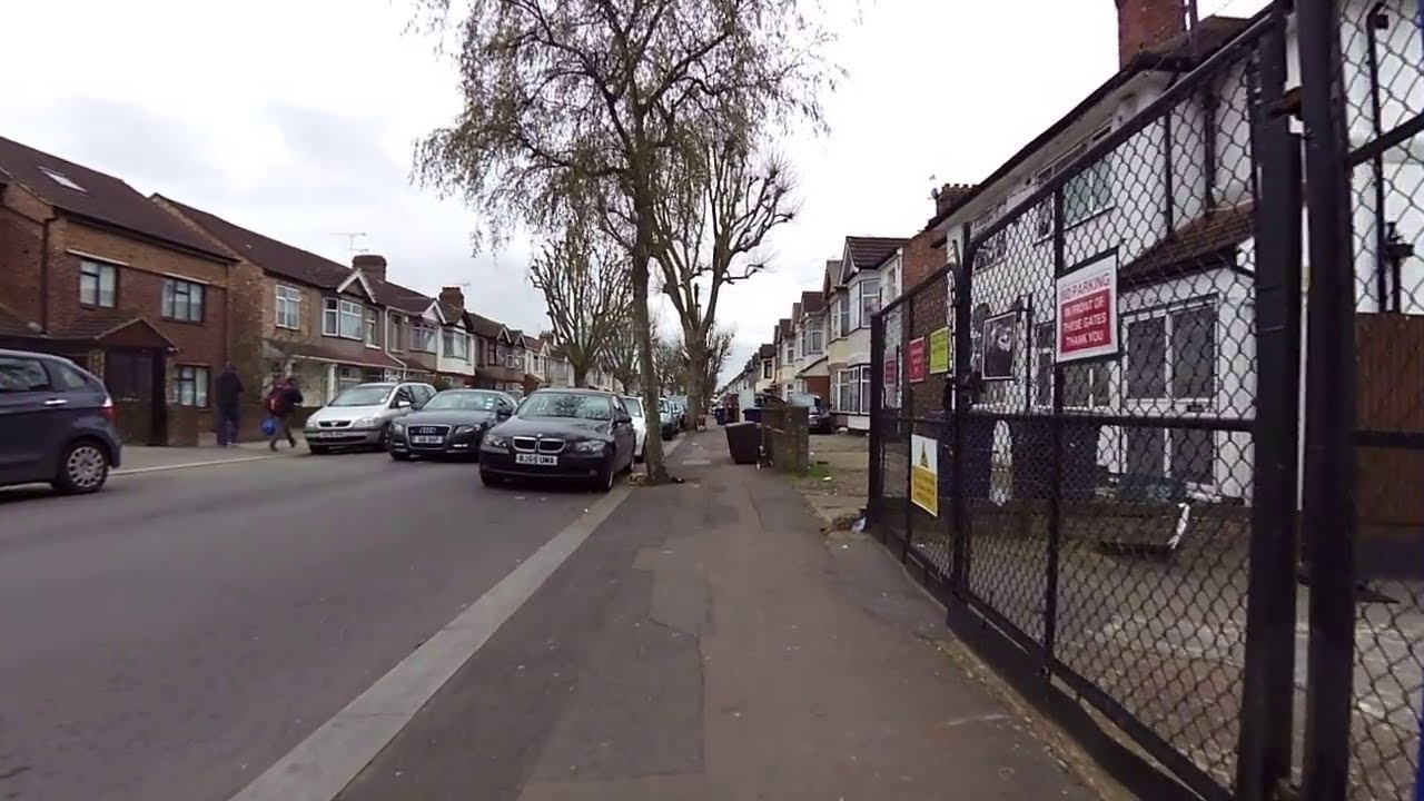 Southall.  Ranelagh Road.