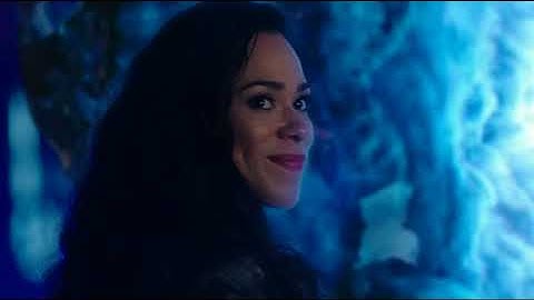 The Flash 4x04 Ending scene Gypsys real name/ Dibny mentiones DeVoe