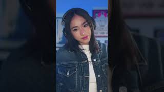 Singing “From The Start” by Laufey