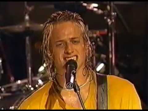 Fuel - Hemorrhage (In My Hands) Live