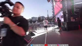 Speed jumps into a crowd performing at rolling loud