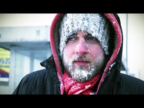 Wideo: Dlaczego ludzie zdają się dostawać więcej zim w zimie?