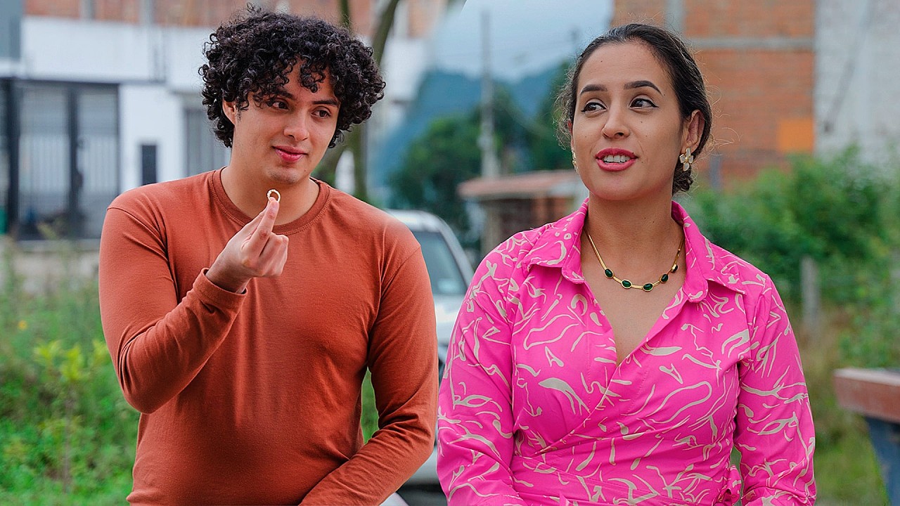 Humilde albañil se enamora y cambia la vida de una talentosa arquitecta