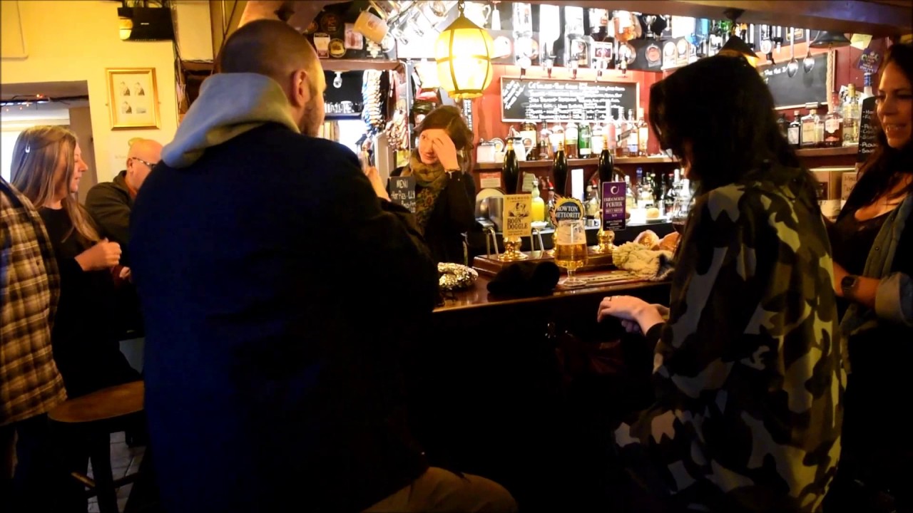 Bridgnorth conker competition
