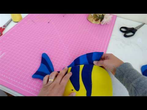 Vídeo: Como é Fácil Costurar Um Peixe De Feltro