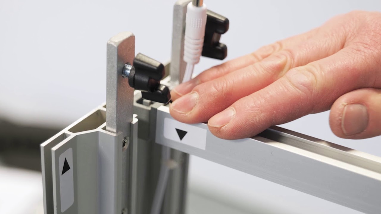 BrightWall 130 - 2m wide