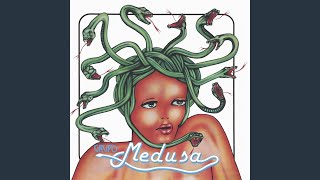 Baiana - Grupo Medusa