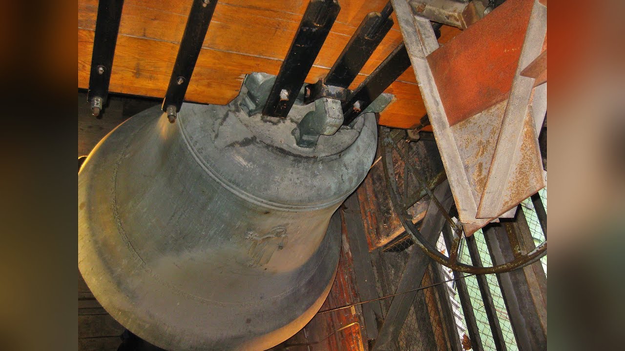 München (D) Die große Jubiläumsglocke von St.Peter