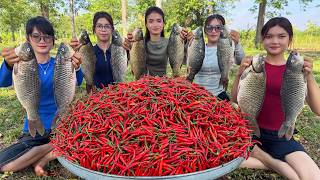 Amazing cooking chili and fish deep fried recipe