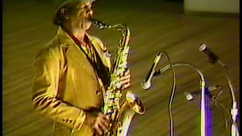 Dr. Herman Green & the Green Machine with Phineas ...