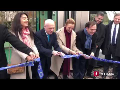 სტრასბურგის ქუჩებში ქართული ანბანით გაფორმებული ტრამვაი გამოჩნდა