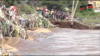 🔥People stranded as Wild Floods Destroys Main Bridge Connecting Kiambu& Machakos Counties