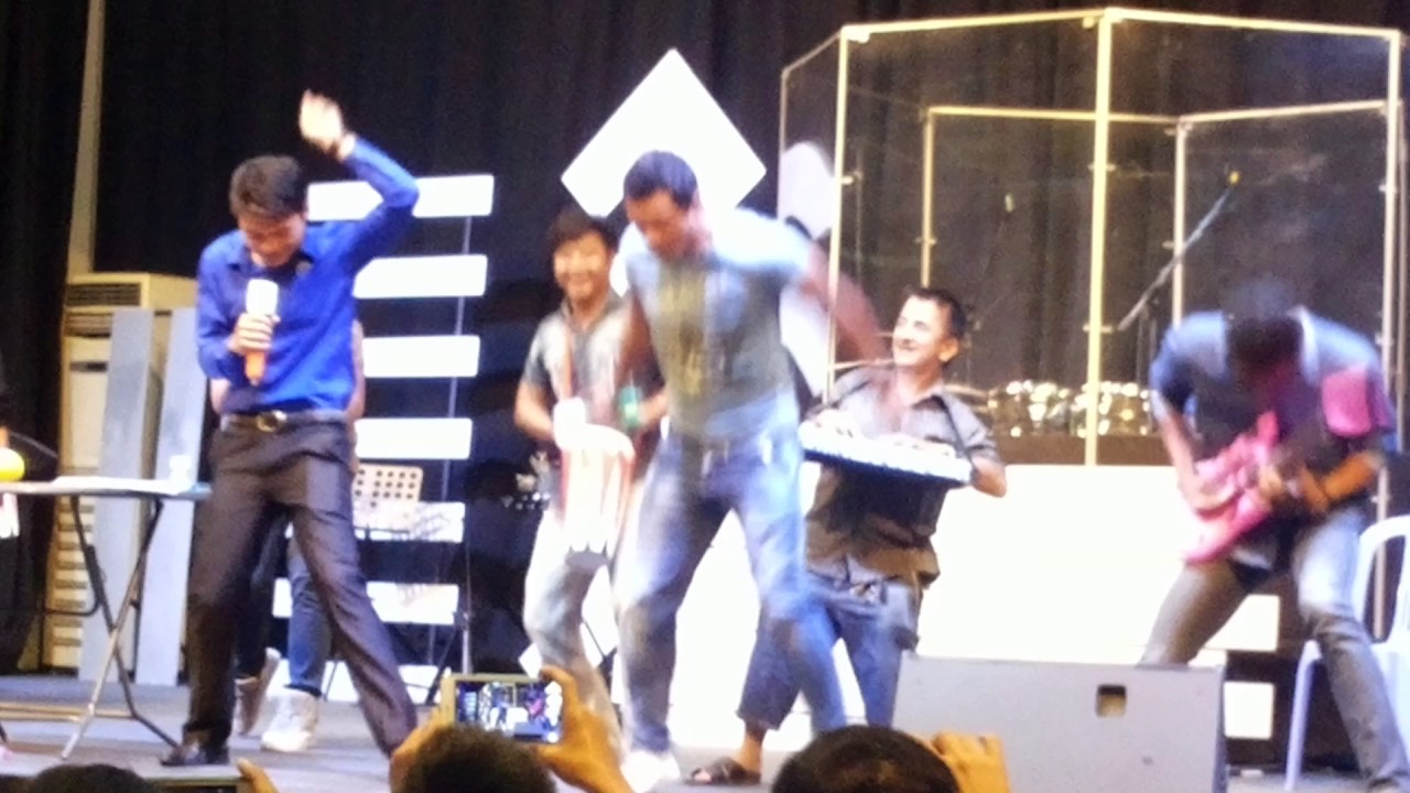 Creative band at NLF. - YouTube