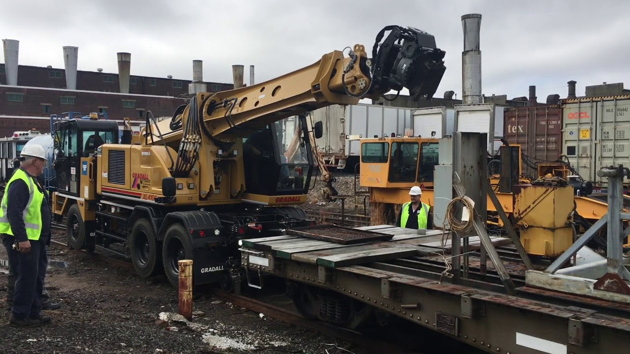 Gradall Training for NJ Transit 2 - YouTube