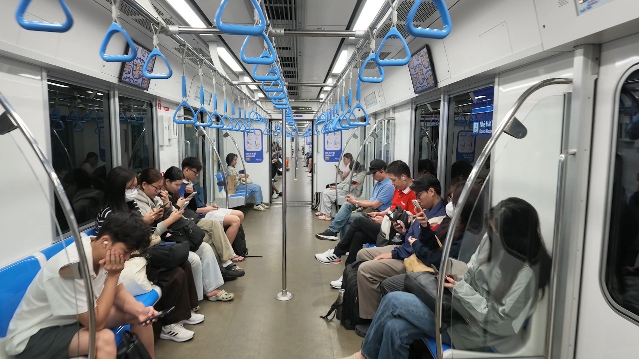 Narrowly Escaped a Car Before Taking the Saigon Metro! (Ben Thanh to Thao Dien) – Video