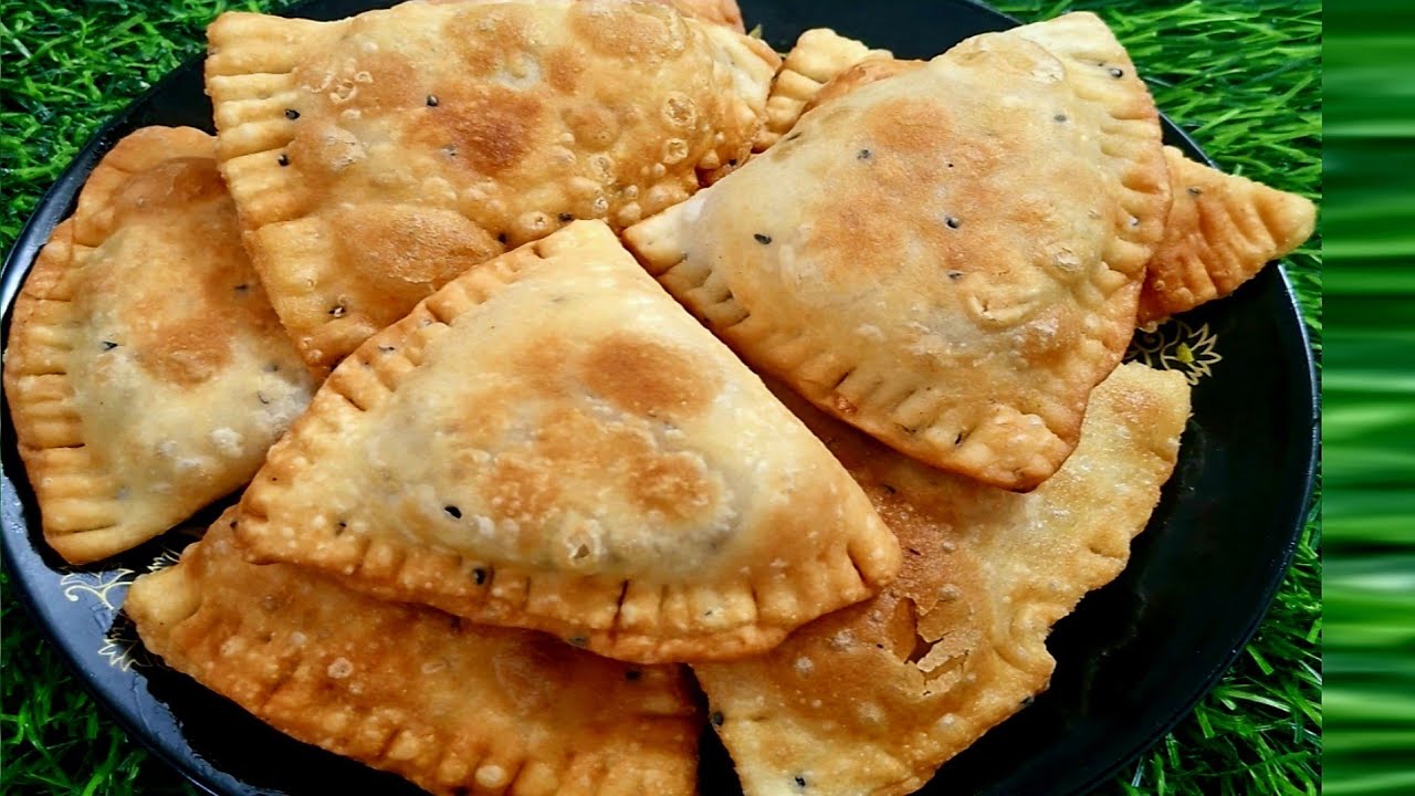 ইফতার স্পেশাল আটা ও ডিমের মুচমুচে মুখরোচক ভিষন টেস্টি নাস্তা রেসিপি | Egg snacks recipe |