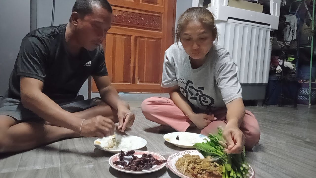 #มีเรื่องมาเล่าให้ฟัง