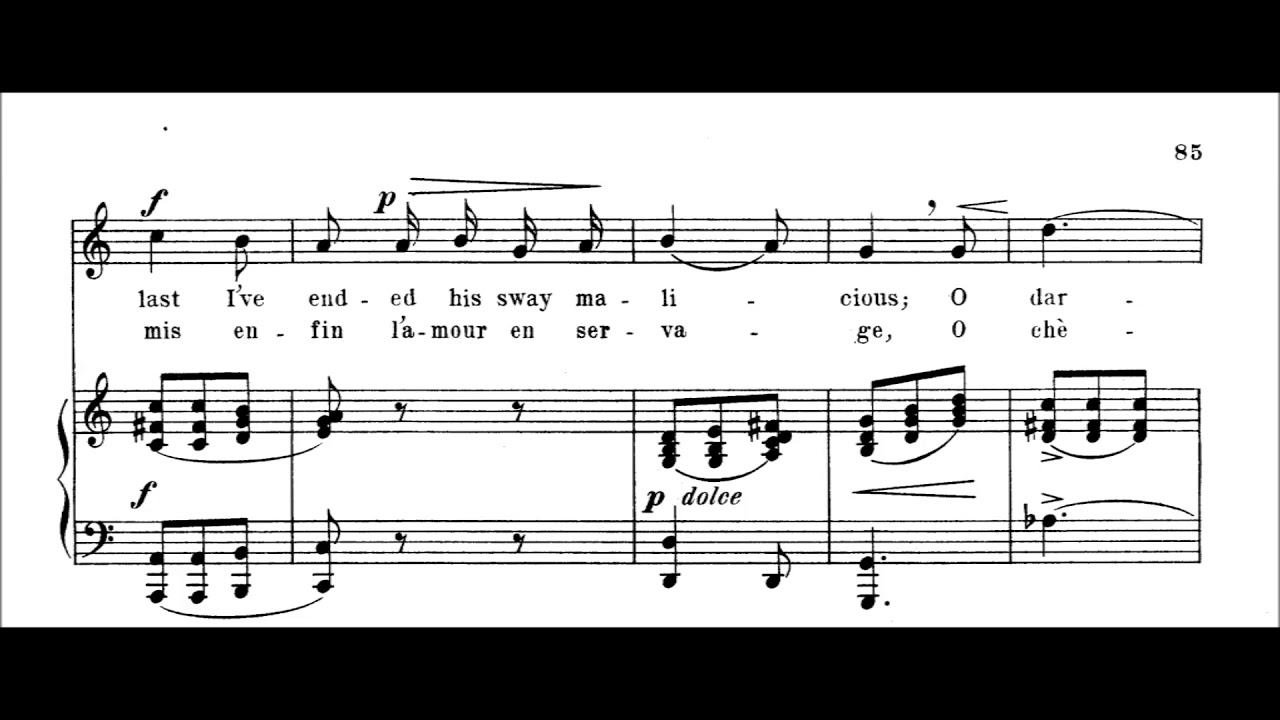 LAREINEChantons I am amour