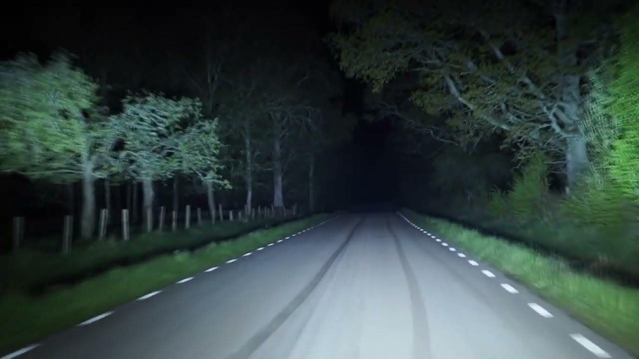 Five 30" led bars, Lazer Linear 24 Elite, Ledson Epic 30, Abkati Edge 30", Luxtar X30, Ozzlights XB1