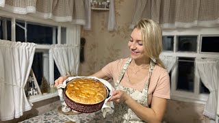 НОВОГОДНИЕ ХЛОПОТЫ/СКАТЕРТИ, ПОДАРКИ/ПИРОГ С КУРИЦЕЙ И СВОИ ПОМИДОРЫ В ДЕКАБРЕ