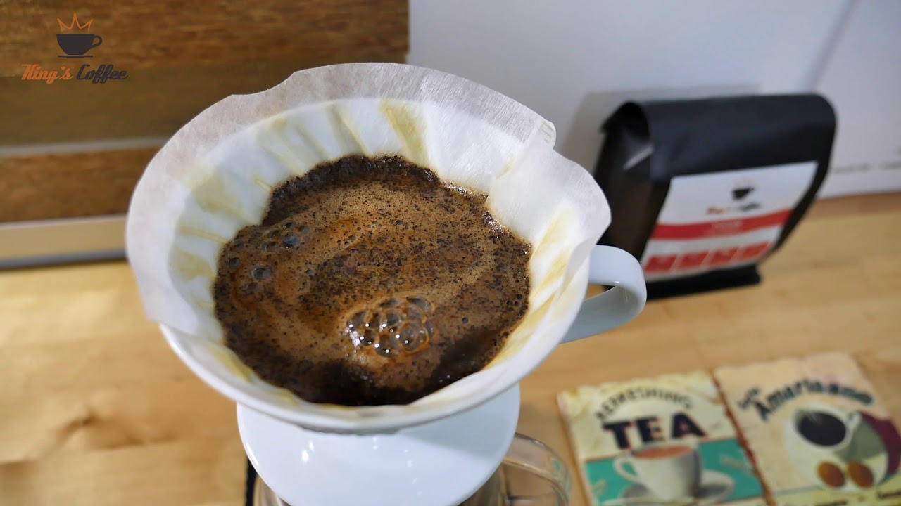 Příprava filtrované kávy v dripperu Hario V60 #KÁVANÁSSPOJUJE - YouTube