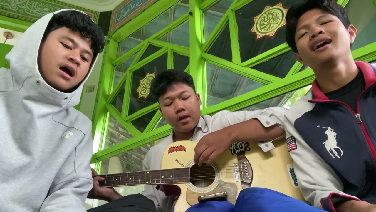 mempromosikan bhinneka tunggal ika, tugas pkn