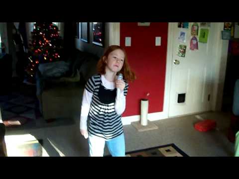 Sydney rockin' to Hannah Montana
