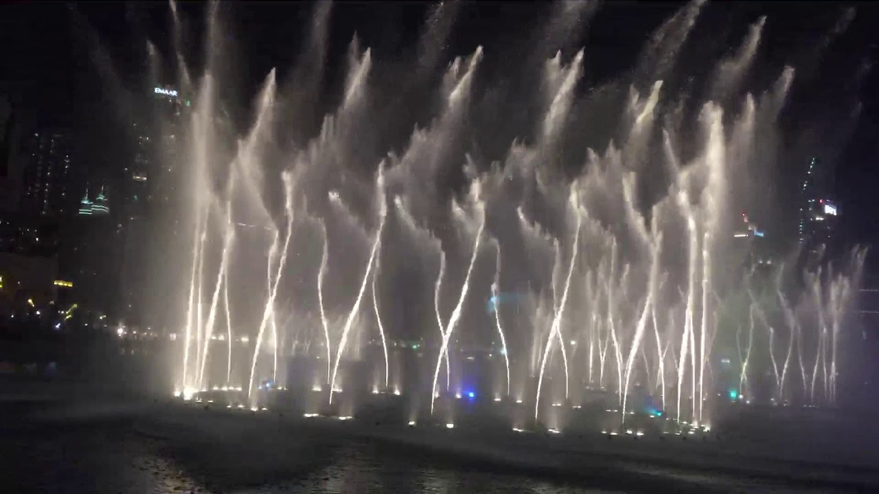 Dubai Mall Fountain Show | Lightup Dubai | Michael jackson thriller | Burj Khalifa - YouTube