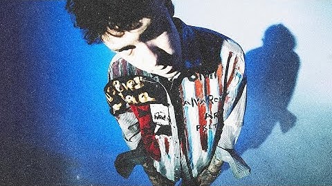 Brennan Savage - Hit the floor (Unreleased song 03/18/2023)