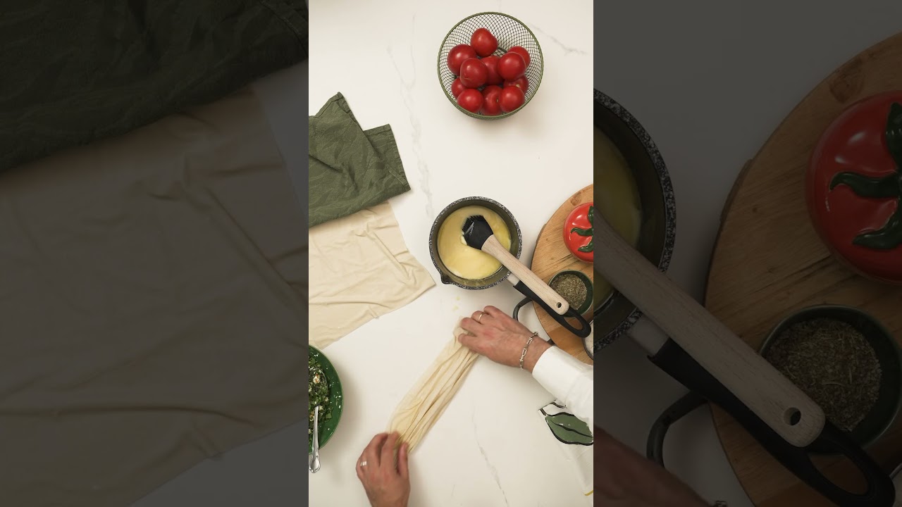 מקלות תרד וגבינות מבצק פילו
