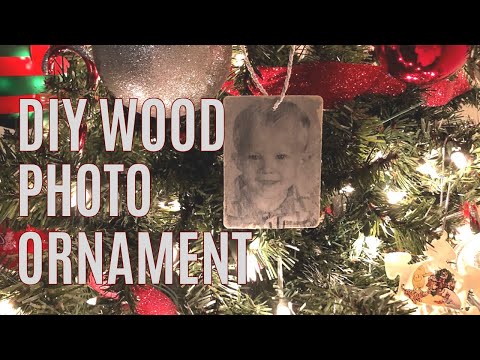 HOW TO MAKE DIY WOOD PHOTO ORNAMENTS | Mod Podge Christmas Ornament