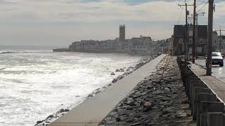 Brant Rock seawall and high tide