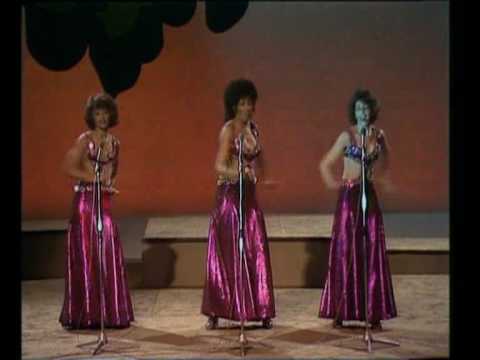 Three Degrees-The Runner (live,1979)