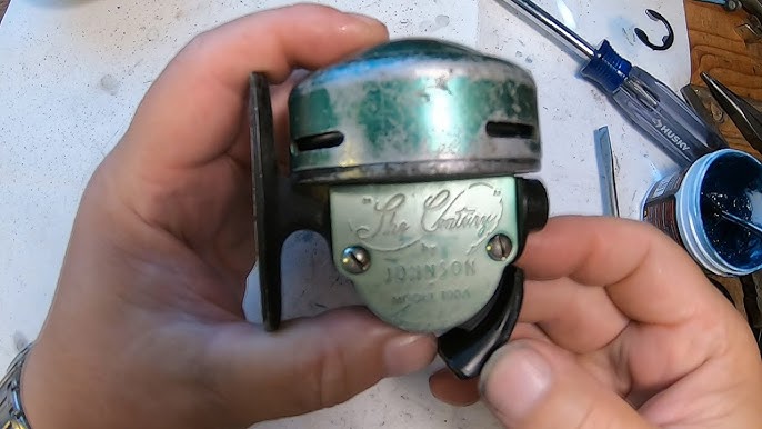 Johnson Citation 110 - Made in USA 1950s - Spincast Reel 