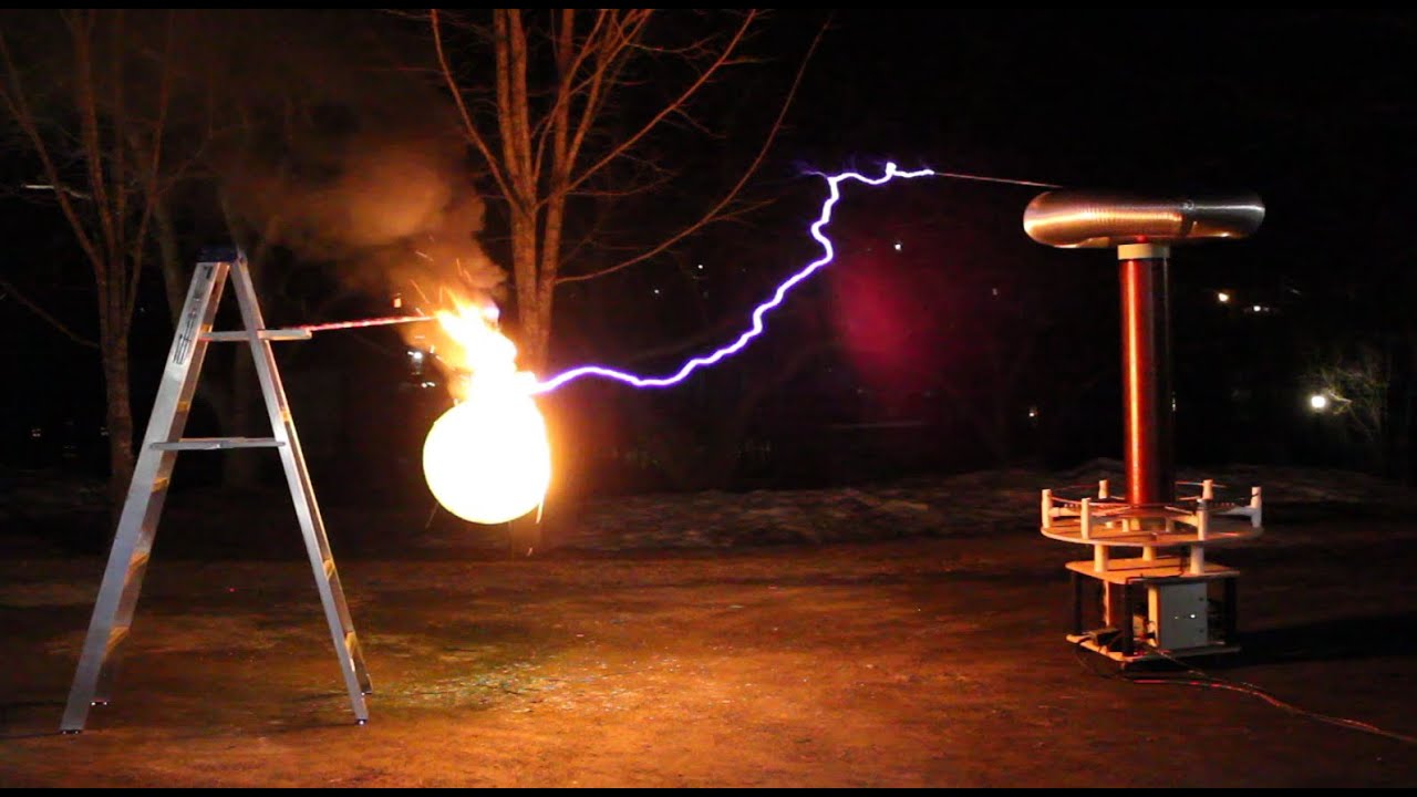 Burning Stuff with Large Tesla Coil - YouTube