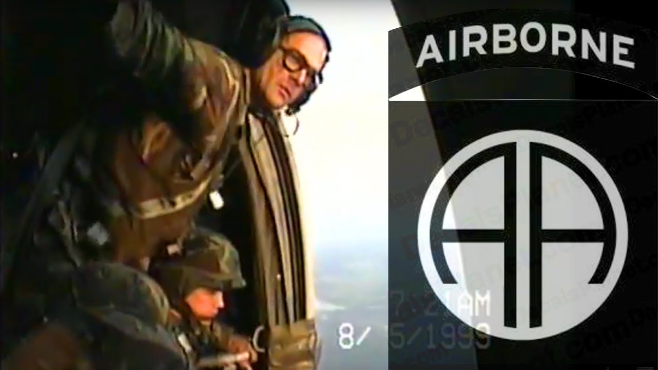 Fort Bragg Blackhawk Helicopter 82nd Airborne Rigger Proficiency Jump ...