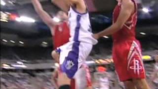 Kevin Martin sweet reverse layup