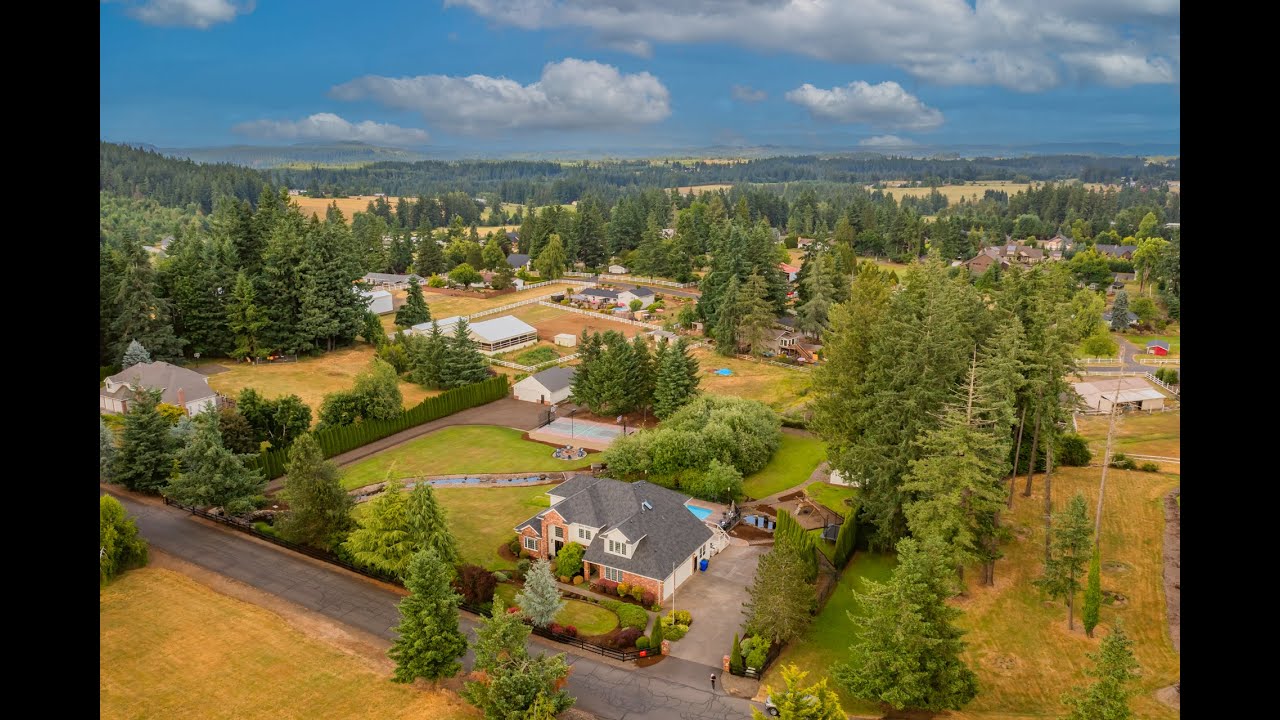 17900 S Fieldstone Ln. Oregon City, OR 97045 YouTube