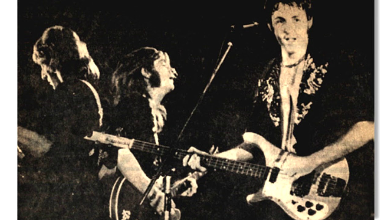 Paul McCartney & Wings - I Am Your Singer (Live In Antwerp 1972)