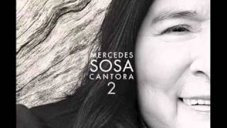 Mercedes Sosa "Cantora 2" La luna llena con Rubén Rada y La Chilinga. chords