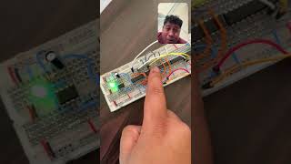 Contador de 3 bits Irving yael Vazquez