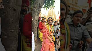 #Parineeti Chopra & Raghav Chadha visit Ujjain Mahakal Temple #shorts #youtubeshorts