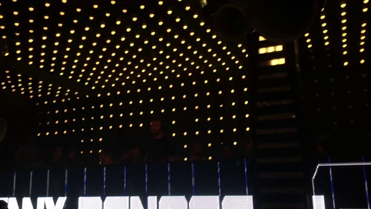Benny Benassi - ID - Temple