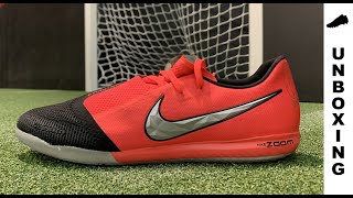 nike phantom venom pro ic