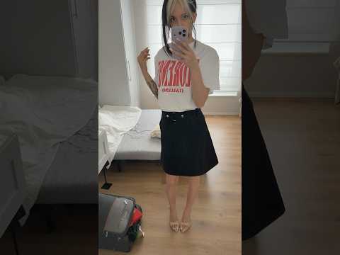 Saturday look | skirt and high heels #highheels #skirt #ootd #trans