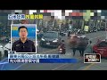 逛街手臂割傷血流不止　警抱5歲男童「百米狂奔」送醫
