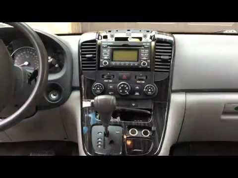 Time Lapse: How to install an aftermarket radio in a Kia Sedona 2011