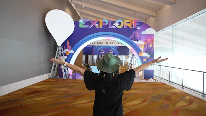 "Come Explore" with our Employee Host for VMware Explore Singapore