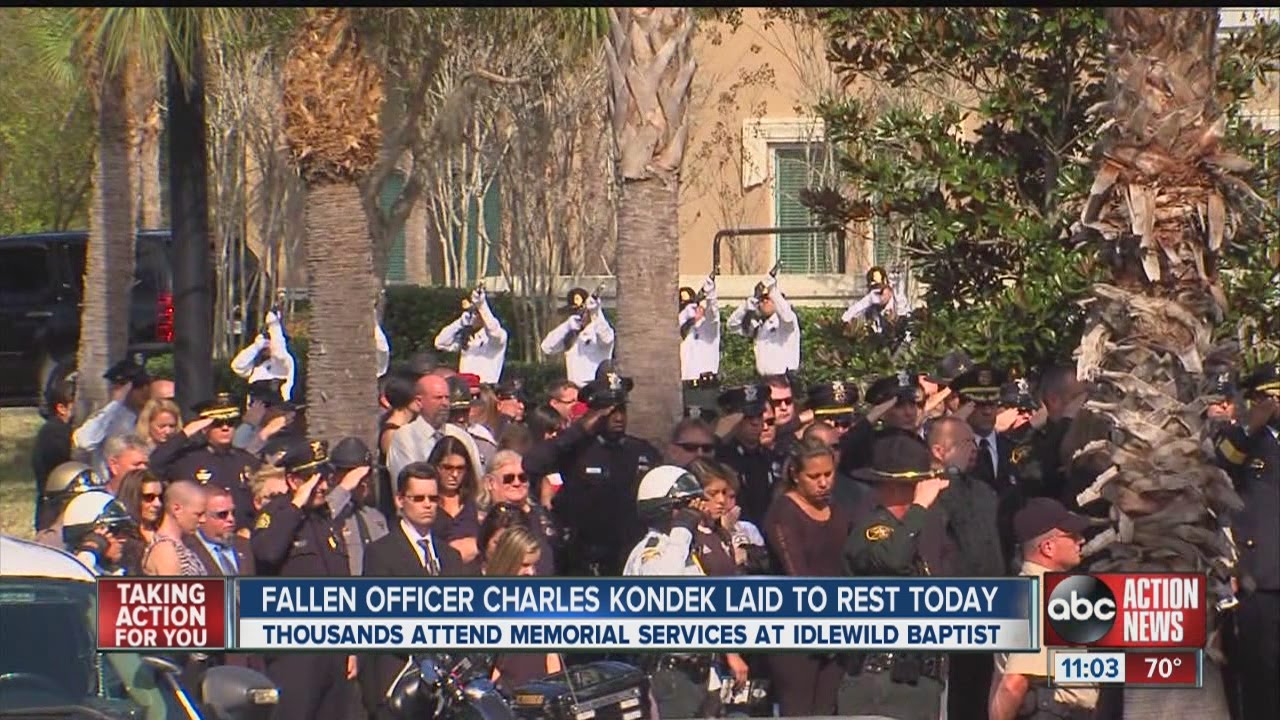 Funeral for fallen officer - YouTube